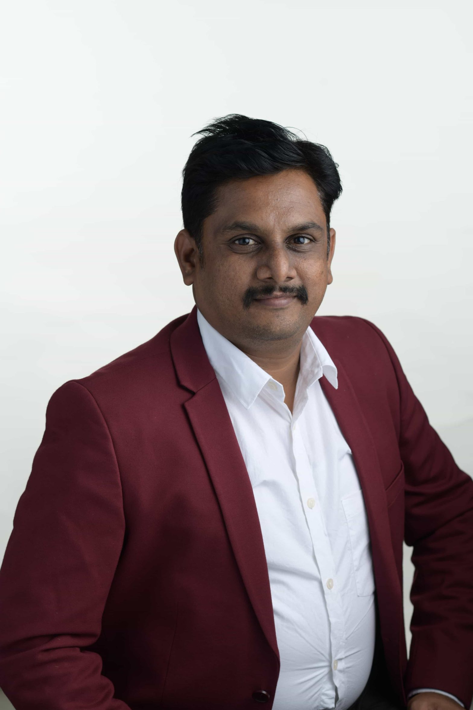 Dr Santosh Sheelwant
